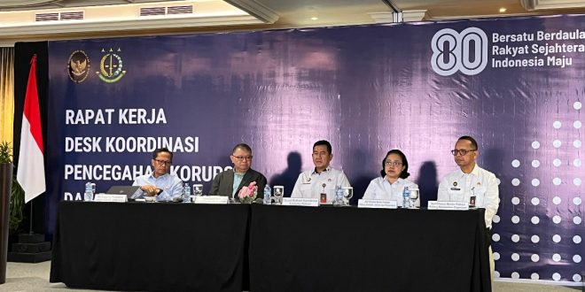Jaksa Agung Muda Perdata dan Tata Usaha Negara (Jamdatun), Prof. (H.C) Dr. R Narendra Jatna, S.H., LL.M., secara resmi membuka kegiatan Desk Pencegahan Korupsi dan Penguatan Tata Kelola yang diselenggarakan di Hotel Gran Mahakam, Jakarta, Selasa (29/7/2025).