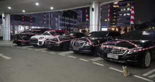 Usut Terus Korupsi Minyak Mentah PT Pertamina, Satgasus Jampidsus Kejagung Sita 5 Mobil Mewah Milik Mafia Migas Riza Chalid.