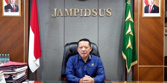 Jampidsus, Febrie Adriansyah.