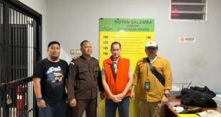 Tim Gabungan Intelijen Kejati Riau bersama Satgas Kejaksaan Agung Berhasil Amankan Buronan Perkara Penggelapan Robby Mattoaly di Pluit Jakarta Utara.