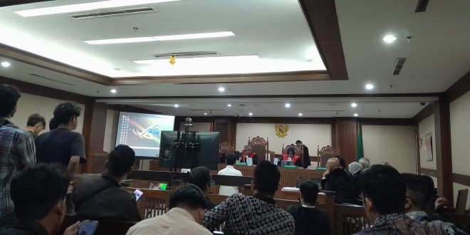 Suasana Sidang perkara sengketa patok lahan antara PT Wana Kencana Mineral (PT WKM) dan PT Position yang berlokasi di Halmahera Timur, di Pengadilan Negeri Jakarta Pusat, Rabu (29/10/2025). (Dok)